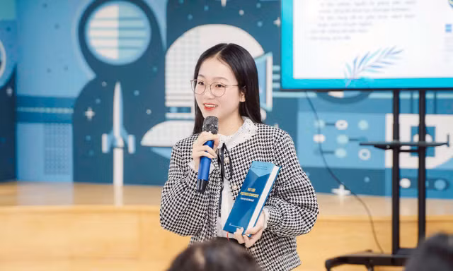 Bùi Hạnh Nhung: Cô gái chinh phục khoa học từ những bước khởi đầu muộn