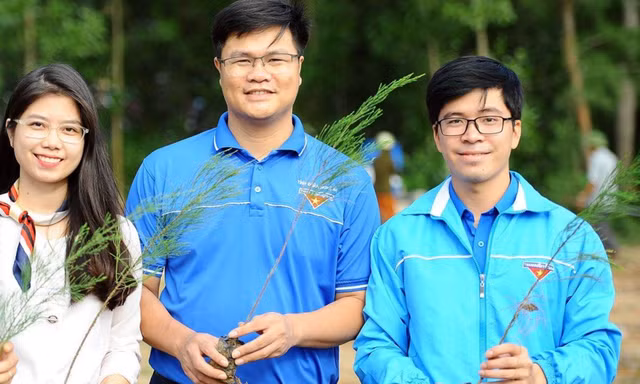 Trung ương Đoàn dự kiến trồng 1 triệu cây xanh trong giai đoạn 2021 - 2025. Ảnh: DƯƠNG TRIỀU