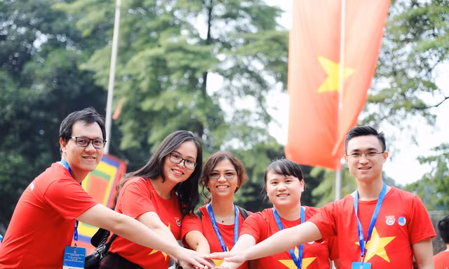 Triển khai công tác xây dựng văn hoá học đường trong học sinh, sinh viên