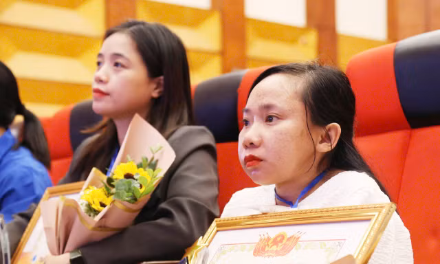 Tỏa sáng Nghị lực Việt 2024: Tuyên dương 38 gương thanh niên khuyết tật tiêu biểu
