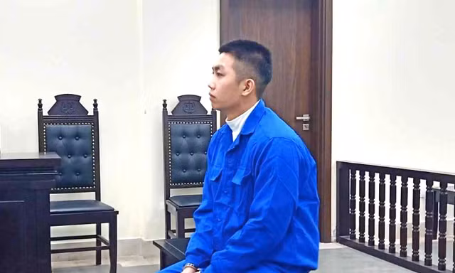 Lĩnh 13 năm tù vì lao ô tô vào tổ công tác 