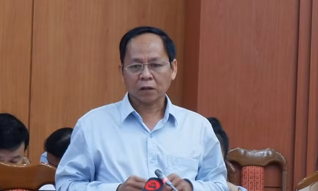 Ngày mai, 3 cựu phó giám đốc sở hầu tòa giai đoạn 2 vụ án chuyến bay giải cứu 