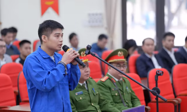 Xét xử lưu động 6 bị cáo trả hơn 30 tỷ đồng/m2 nhằm 'phá' phiên đấu giá đất ở Hà Nội