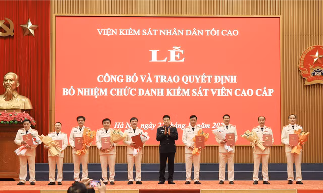 Bổ nhiệm 9 nhân sự giữ chức danh Kiểm sát viên cao cấp