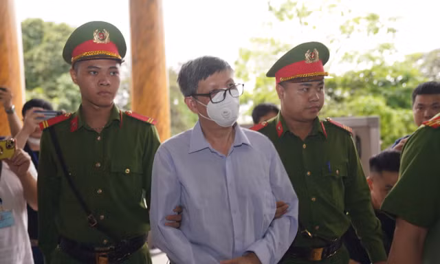 Cựu Bộ trưởng Nguyễn Thanh Long nộp thêm 1 tỷ đồng khắc phục hậu quả cho Phan Quốc Việt