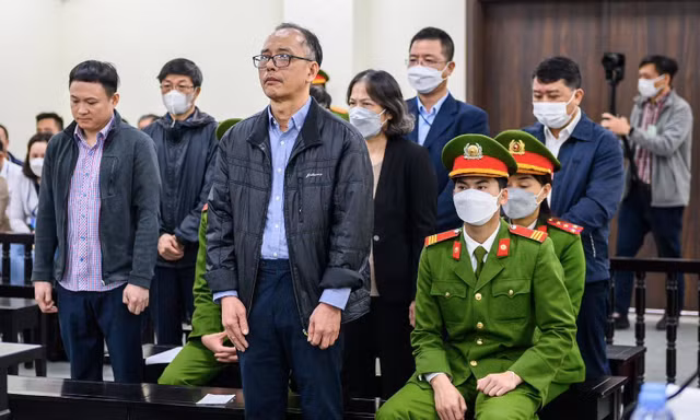 Cho vay 'ẩu' gây thiệt hại 181 tỷ, cựu giám đốc chi nhánh ngân hàng lĩnh 7 năm tù