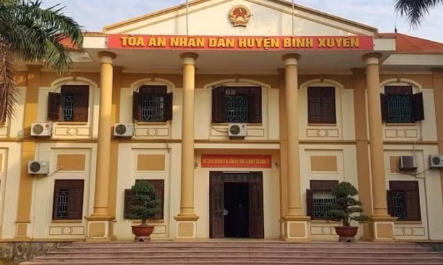 Tạm dừng sửa chữa, bảo trì trụ sở Tòa án nhân dân cấp huyện 