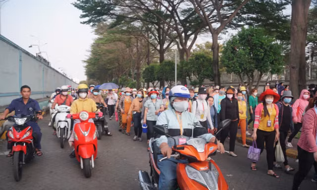 Công ty PouYuen lên tiếng việc ‘cắt’ hợp đồng với hơn 2.300 lao động 