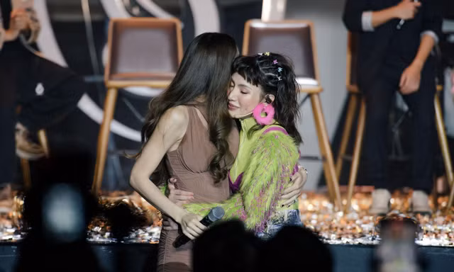 Từng bị Hà Hồ nói là 'con điên', giọng ca bất chấp tất cả vì yêu đã có sự bứt phá thế nào?