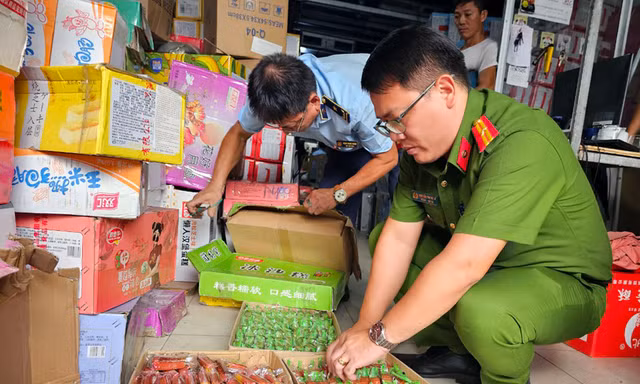 Phát hiện nhiều vụ nhập lậu bánh trung thu số lượng lớn
