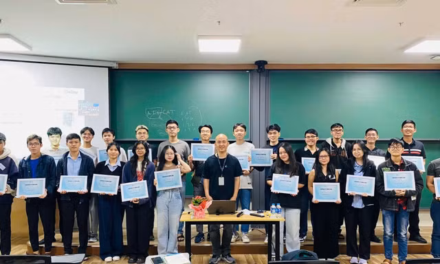 25 sinh viên xuất sắc được chọn ươm mầm tài năng khoa học ứng dụng