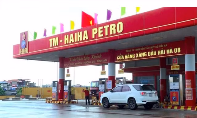Công ty xăng dầu của nữ doanh nhân bị tước giấy phép 