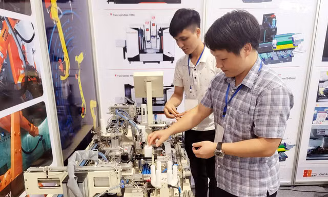 Gần 200 doanh nghiệp công nghiệp hỗ trợ trong và ngoài nước tìm cơ hội hợp tác tại Hà Nội