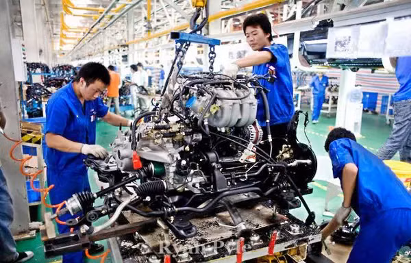 Đẩy mạnh phát triển công nghiệp hỗ trợ, Bộ Công Thương đặt mục tiêu sản xuất hộp số, động cơ cho ô tô