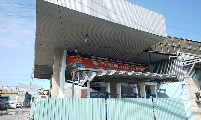 Doanh nghiệp 'khóc ngất' vì thua lỗ, lo thị trường xăng dầu đi vào ngõ cụt