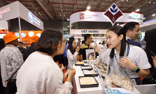 Vị thế mới của hàng Việt