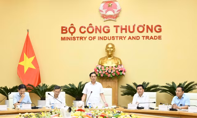 Phó Thủ tướng: Công thương phải là ngành chủ lực