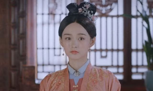 “Cẩm Tâm Tựa Ngọc” sao chép hiện vật của triều Nguyễn, khán giả Việt kêu gọi tẩy chay phim