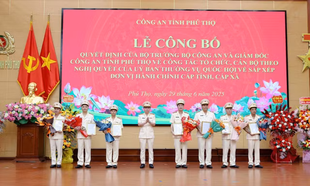 Công an tỉnh Phú Thọ mới công bố nhân sự sau sáp nhập