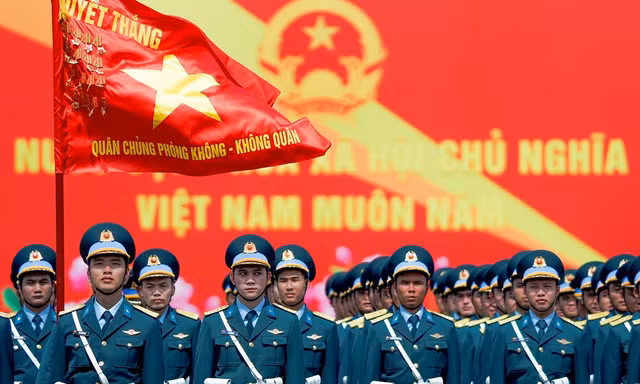 TPHCM: Tổng hợp luyện diễu binh, diễu hành trong 2 ngày