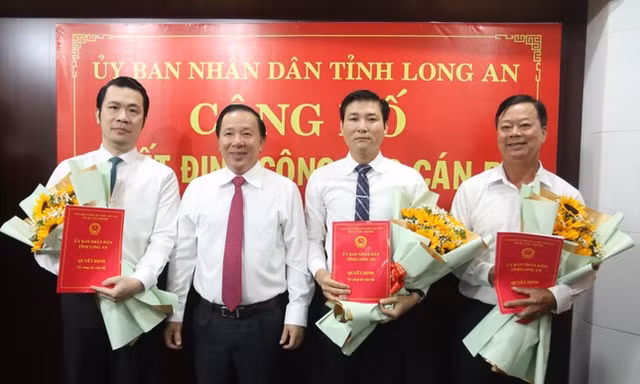 Điều động, chỉ định, bổ nhiệm nhân sự chủ chốt ở 3 tỉnh, thành phía Nam
