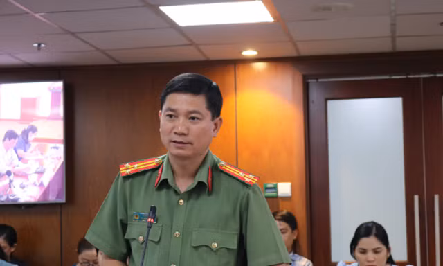 Công an TPHCM triệt phá hàng loạt vụ mua bán tài khoản ngân hàng