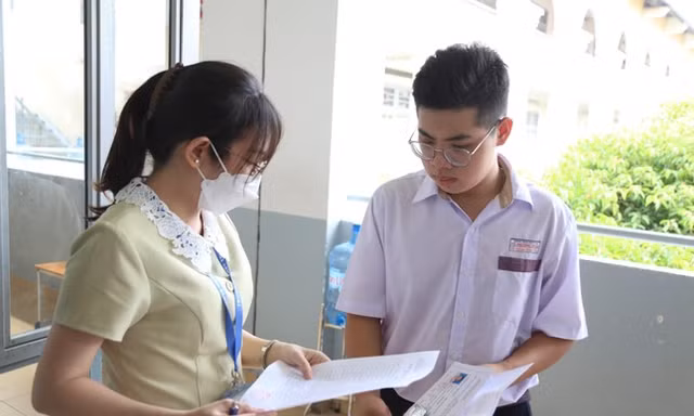 TPHCM: Tăng hơn 5.500 chỉ tiêu vào lớp 10 