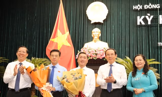 Điều động, bổ nhiệm cán bộ chủ chốt ở 2 tỉnh, thành phía Nam