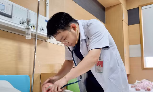 Bé trai chỉ ho nhẹ, chảy nước mũi rồi nguy kịch vì căn bệnh rất nhiều cha mẹ chủ quan