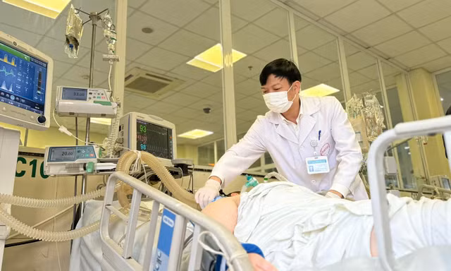 Ca mắc sởi nhập viện tăng 'chóng mặt': Ngành y tế quyết liệt ứng phó 