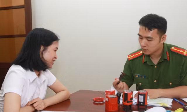 Thu hồi con dấu cũ ở Lạng Sơn. 