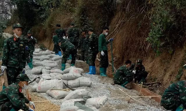 Công trình thắm tình Quân- Dân 