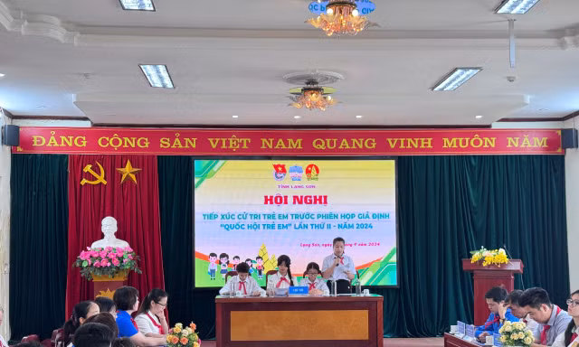 Hội nghị "cử tri trẻ em Lạng Sơn" (ảnh: Duy Chiến)
