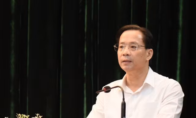 Đồng chí Hoàng Văn Nghiệm. 