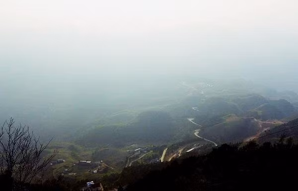 Mẫu Sơn nhiệt độ giảm sâu -Ảnh: TL