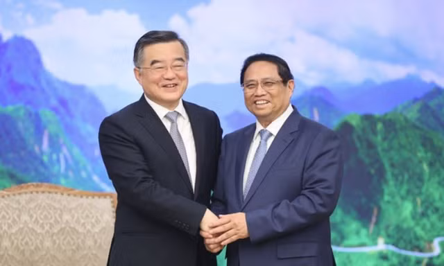 Thủ tướng Phạm Minh Chính tiếp Phó Ủy viên trưởng Nhân đại Trung Quốc Trương Khánh Vĩ. (Ảnh: VGP)