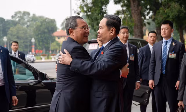 Chủ tịch Quốc hội Trần Thanh Mẫn hội kiến Thủ tướng Trung Quốc Lý Cường