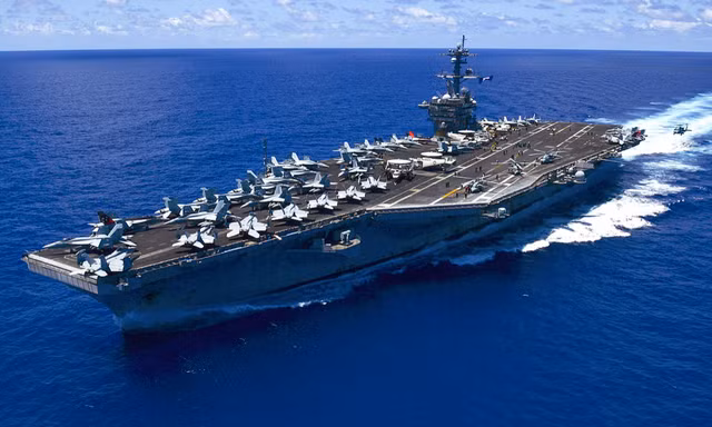 Tàu sân bay USS Carl Vinson của Hải quân Mỹ. (Ảnh: US Navy)