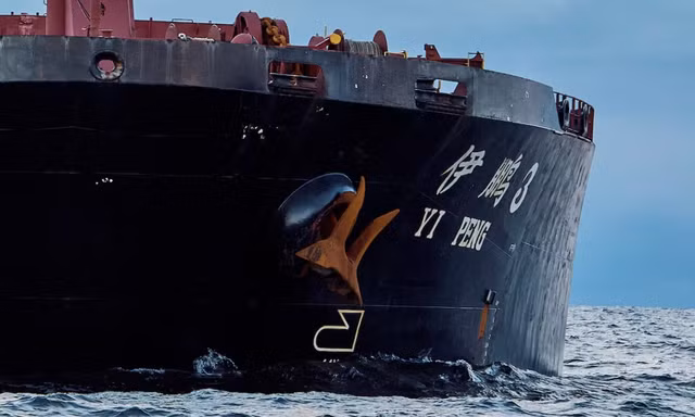 Con tàu Yi Peng 3 bị nghi ngờ liên quan đến vụ đứt cáp tín hiệu ở vùng biển Baltic. (Ảnh: Reuters)