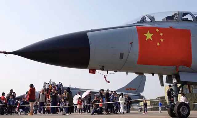 Trung Quốc giảm mạnh lượng vũ khí nhập khẩu nhờ ngành công nghiệp nội địa. (Ảnh: China Daily)