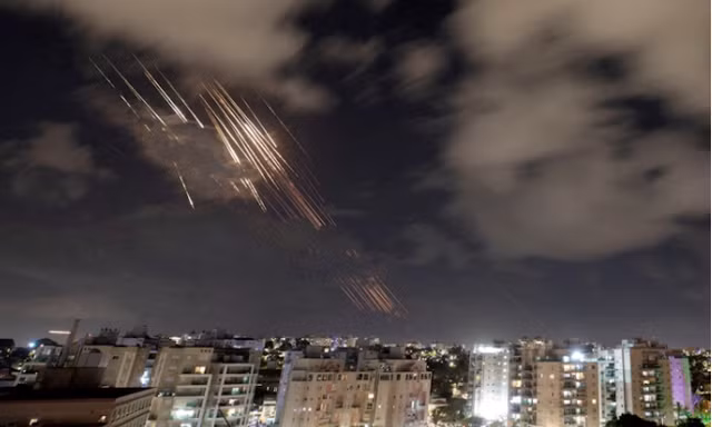 Mỹ nói Israel và Iran nên kết thúc trả đũa lẫn nhau