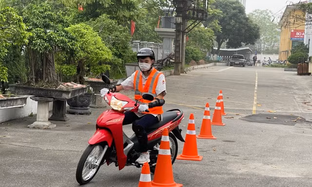 Honda Việt Nam tuyên dương các HEAD xuất sắc nhất đào tạo lái xe an toàn quý 2/2022 