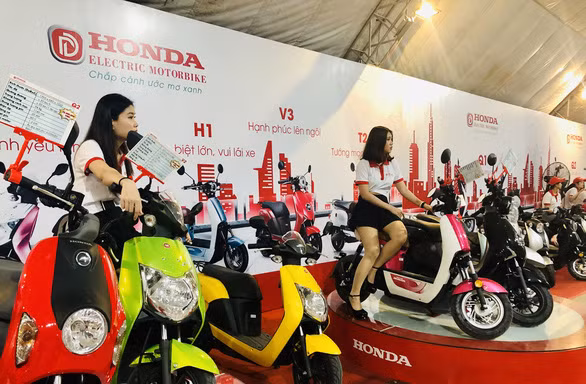 Một số mẫu xe tại 'Lễ ra mắt và chạy thử xe máy điện Honda chính hãng' ở TPHCM vừa qua. Ảnh: Tuổi Trẻ