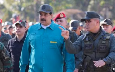 Tổng thống Venezuela Maduro theo dõi cuộc tập trận quân sự quy mô lớn