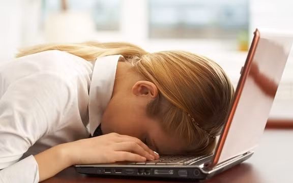 Thưởng tiền cho nhân viên ngủ đủ giấc: Chuyện lạ có thật ở Nhật Bản