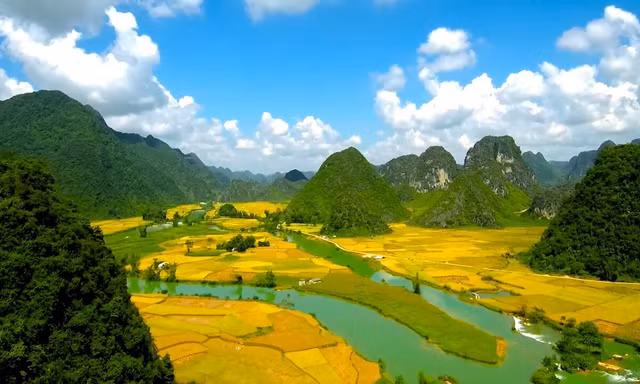 Công viên địa chất Cao Bằng vào top 50 điểm tham quan tốt nhất thế giới