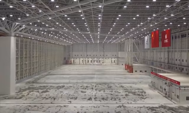 Bên trong kho chứa máy bay lớn nhất châu Á