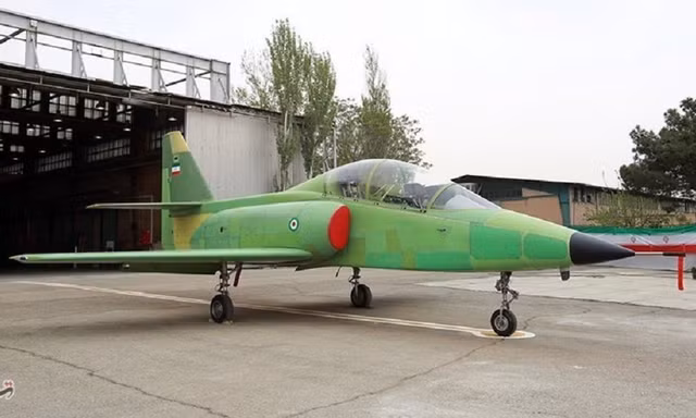 Iran ra mắt chiến đấu cơ nội địa Kowsar. Ảnh: AP