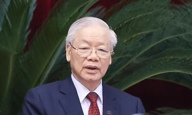 Bộ Chính trị: Ban hành các chính sách vượt trội, đột phá cho TPHCM