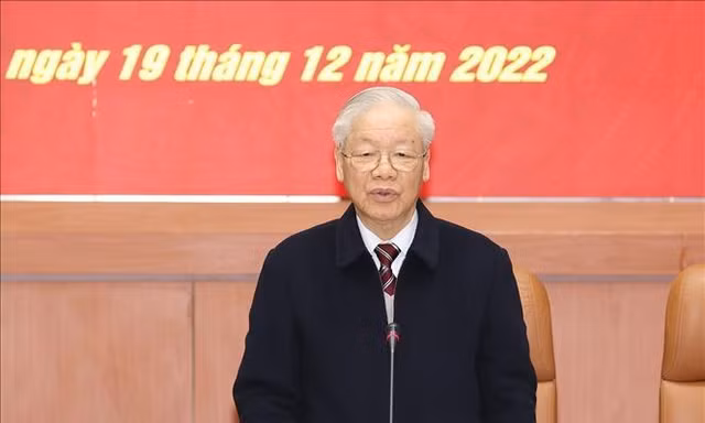 Tổng Bí thư Nguyễn Phú Trọng: Quyết liệt điều chỉnh lực lượng quân đội tinh, gọn, mạnh